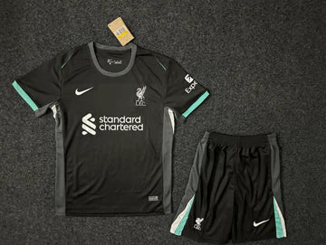 ליברפול חוץ 24/25 ילדים