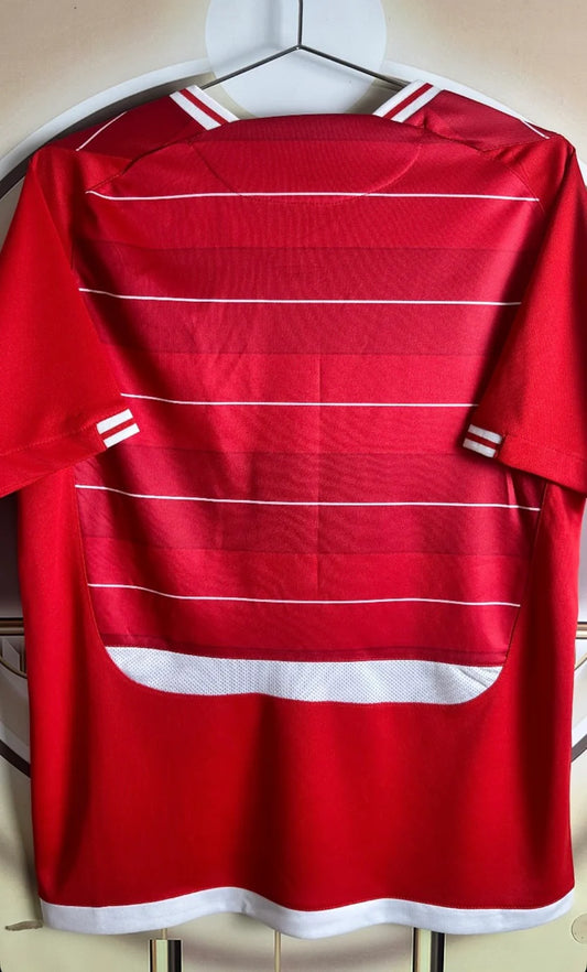 הפועל תל אביב בית 2010/2011 רטרו