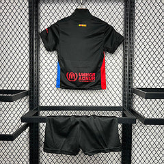 ברצלונה חוץ 24/25 ילדים