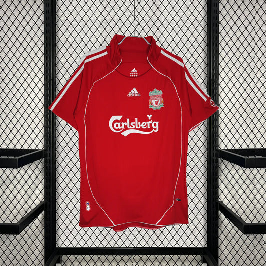 ליברפול 2006/2007 בית רטרו