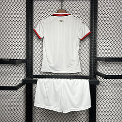 מילאן חוץ 24/25 ילדים