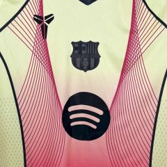 25/26 ברצלונה ספיישל צהובה ורודה