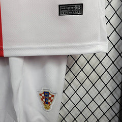 קרואטיה בית 24/25 ילדים