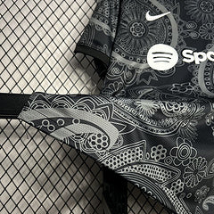 ברצלונה ספיישל שחור 23/24 רטרו