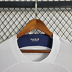 פריז חוץ 23/24 רטרו