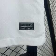 ברצלונה ספיישל לבנה 25/26