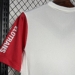 פרנקפורט בית 24/25