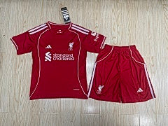 ליברפול בית 25/26 ילדים