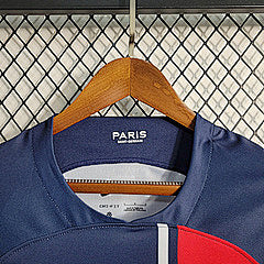 פריז בית 23/24 רטרו